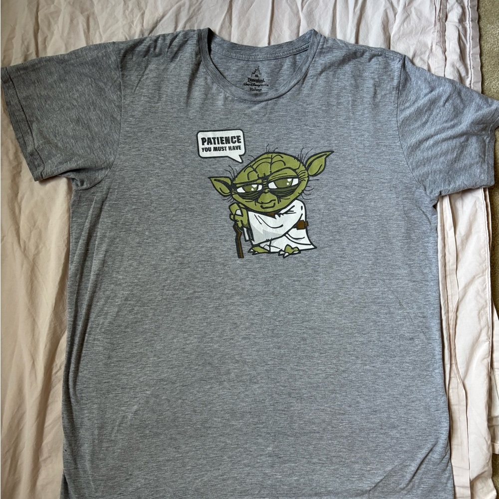 Walt Disney World by Hanes Gray Short Sleeve Yoda Tee unisex size xl